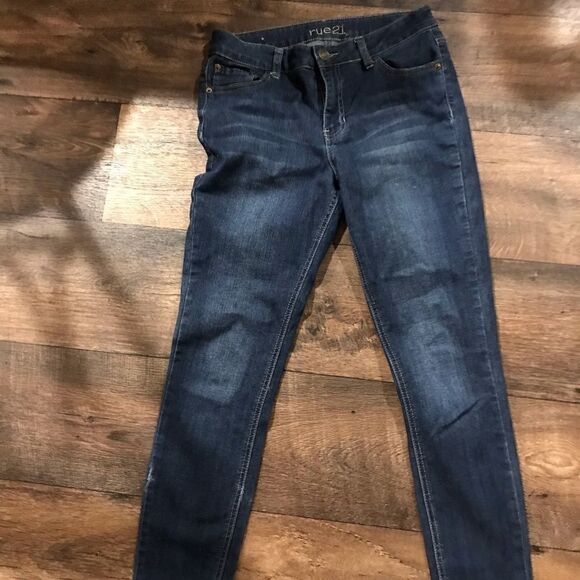 Rue 21 Jean jeggings Size 8 regular - Picture 2 of 9